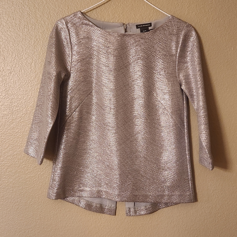 Blush for women, 3/4 sleeve shiny silver!!